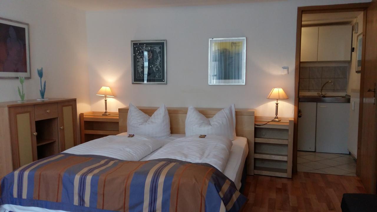 Hotel Goldener Anker Bodenwerder Esterno foto