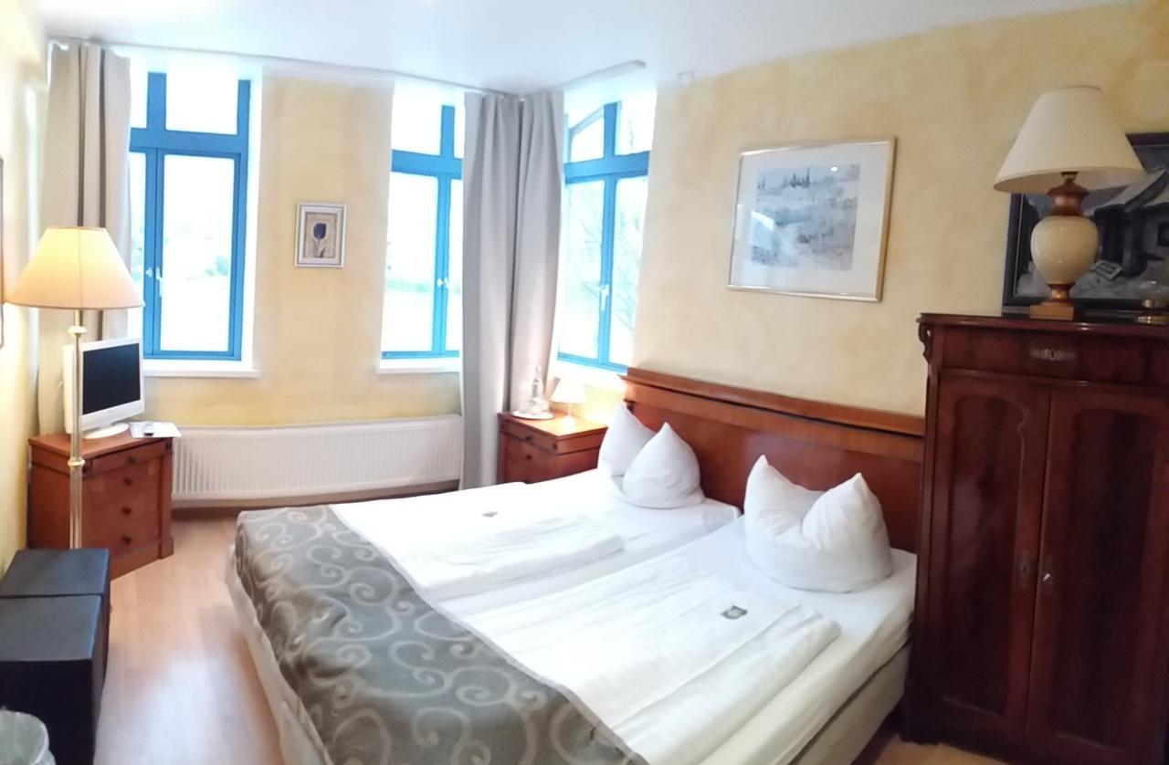 Hotel Goldener Anker Bodenwerder Esterno foto